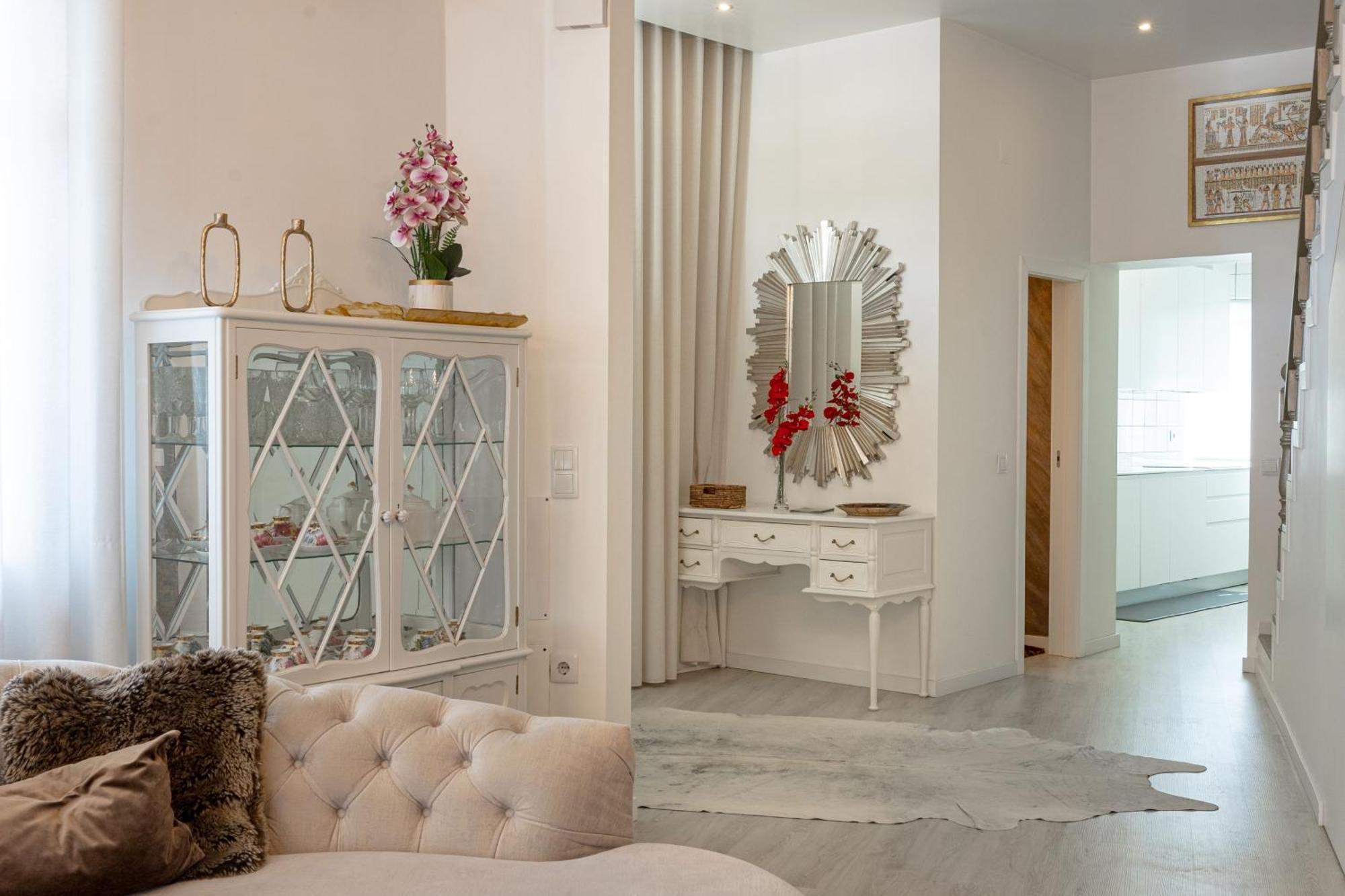 Apartamento Cava Do Viriato Deluxe Viseu Exteriör bild