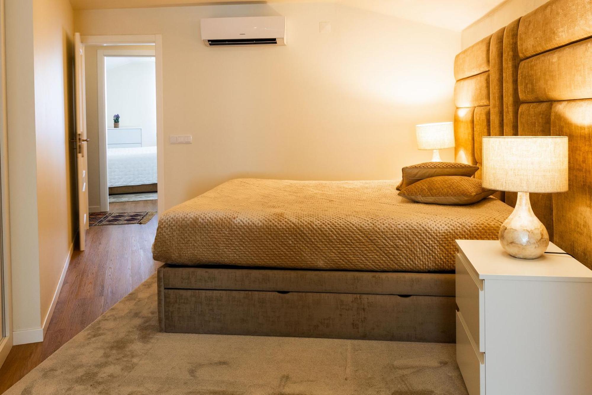 Apartamento Cava Do Viriato Deluxe Viseu Exteriör bild